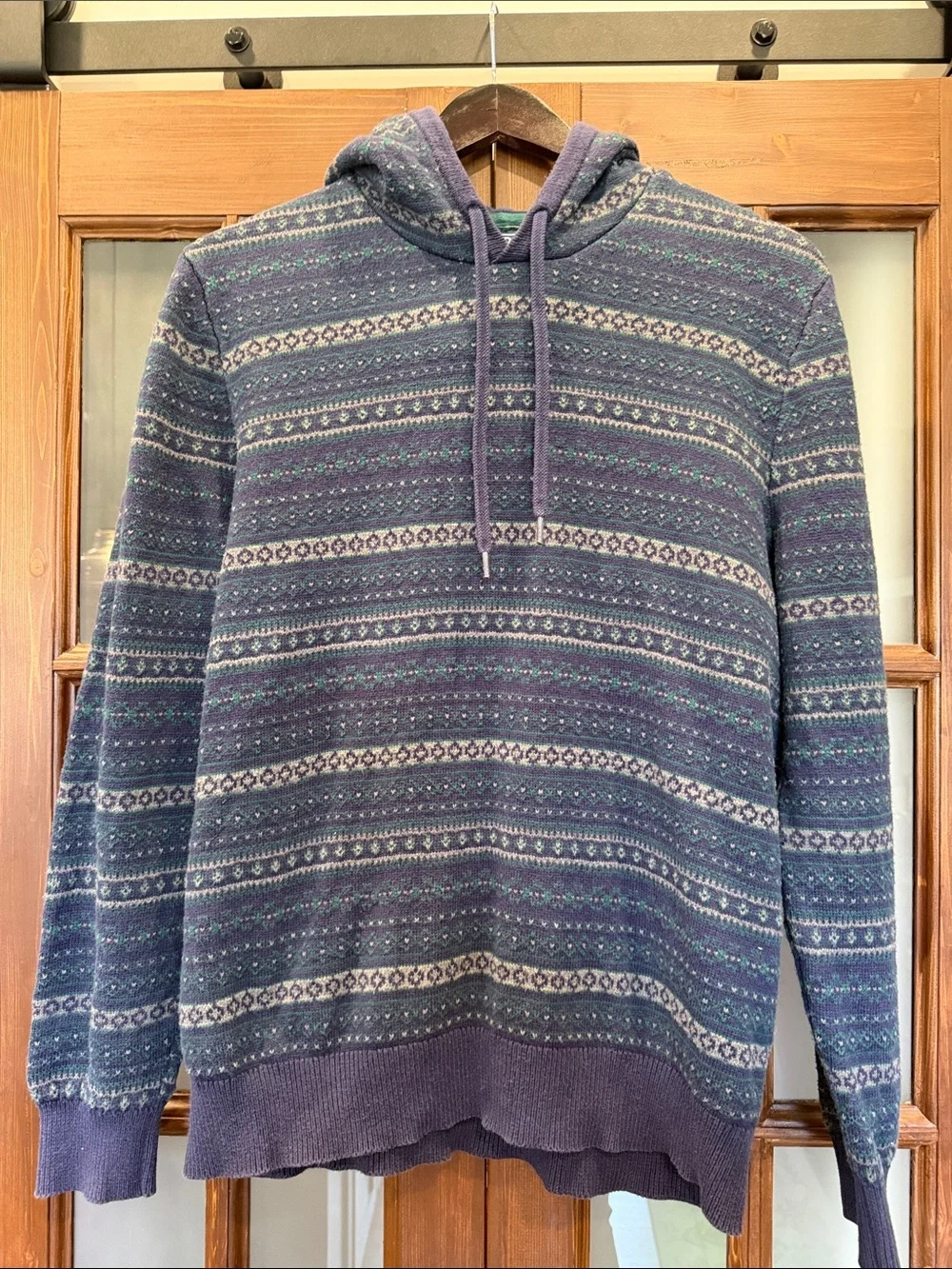 Izod Men's Purple Striped Fair Isle Crewneck Hoodie